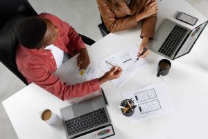 small business team planning their business structure